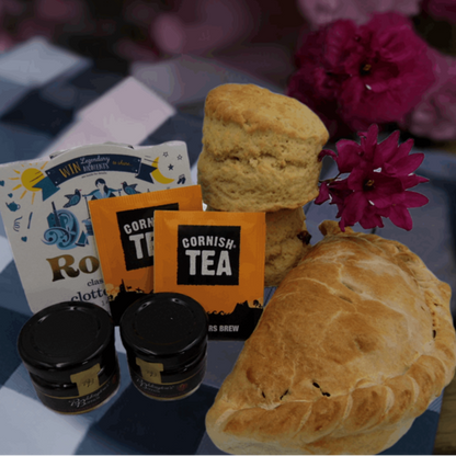 'Proper Job' for one - Cream tea with pasty