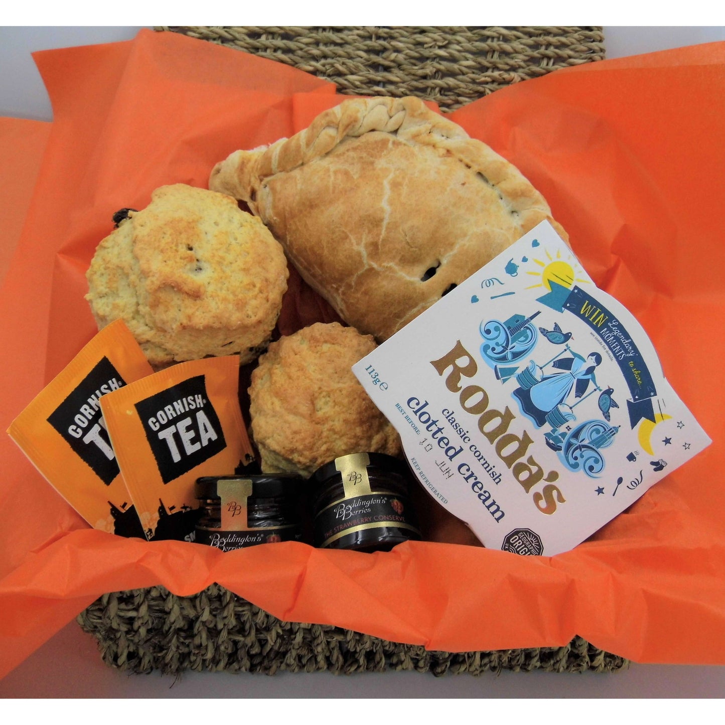 'Proper Job' hamper for one - Cornish cream tea for one with a Cornish pasty in a seagrass hamper basket